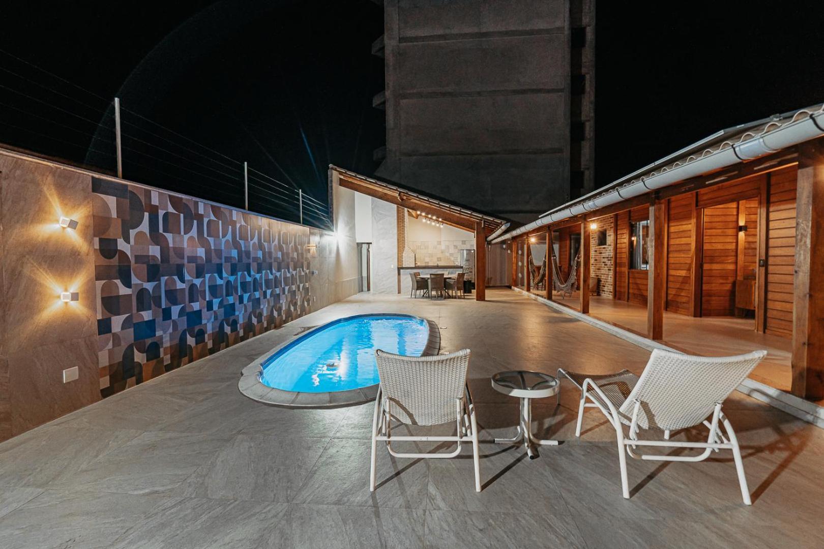 Casadecastelhanos, Quadra Do Mar De Castelhanos, 4 Suites Com Ar, Churrasqueira, Piscina, Hidromassagem, Cozinha Integrada Gourmet Ideal Para Familia E Amigos Anchieta  Exterior photo