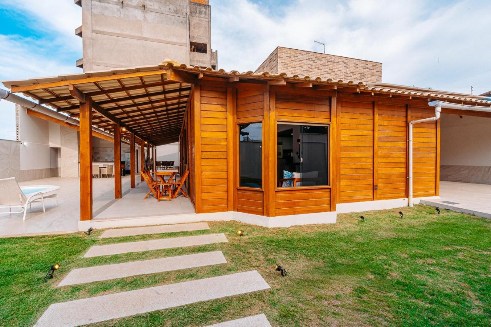 Casadecastelhanos, Quadra Do Mar De Castelhanos, 4 Suites Com Ar, Churrasqueira, Piscina, Hidromassagem, Cozinha Integrada Gourmet Ideal Para Familia E Amigos Anchieta  Exterior photo