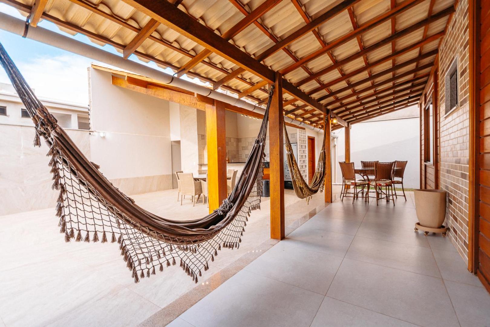 Casadecastelhanos, Quadra Do Mar De Castelhanos, 4 Suites Com Ar, Churrasqueira, Piscina, Hidromassagem, Cozinha Integrada Gourmet Ideal Para Familia E Amigos Anchieta  Exterior photo